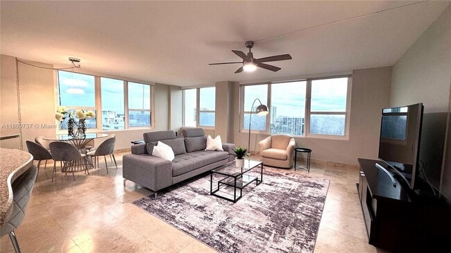 Building Photo - 3505 S Ocean Dr Unit 1101 Rental