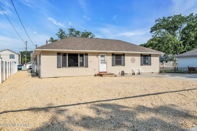 155 Brand Rd