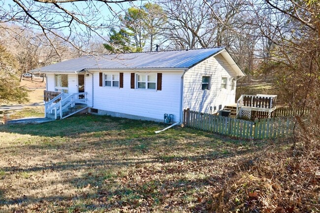 Building Photo - 3 Bed 3 Bath Ozark, MO