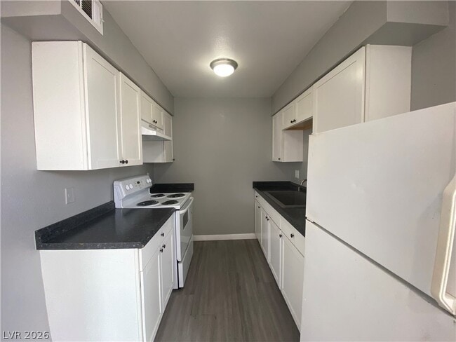 Photo - 1089 E Desert Inn Rd Unit 9