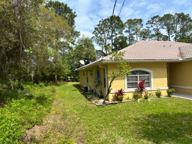 Photo - 160 Fenimore Ln Unit B