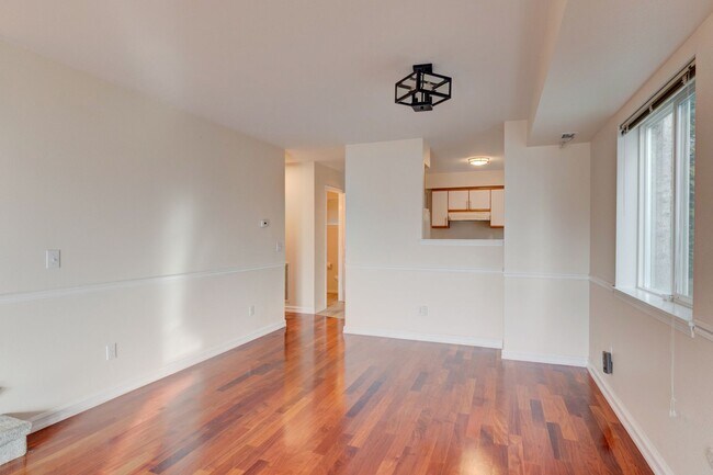 Photo - 2 Bedroom, 2.5 Bath Condo in Madrona Heights
