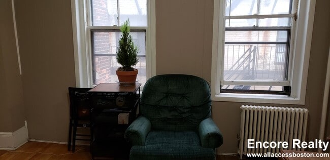 Photo - 458 Park Dr Unit 2