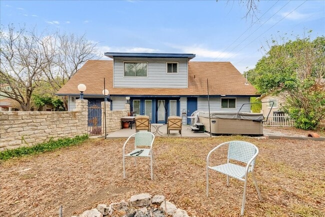 Photo - 8001 Briarwood Ln