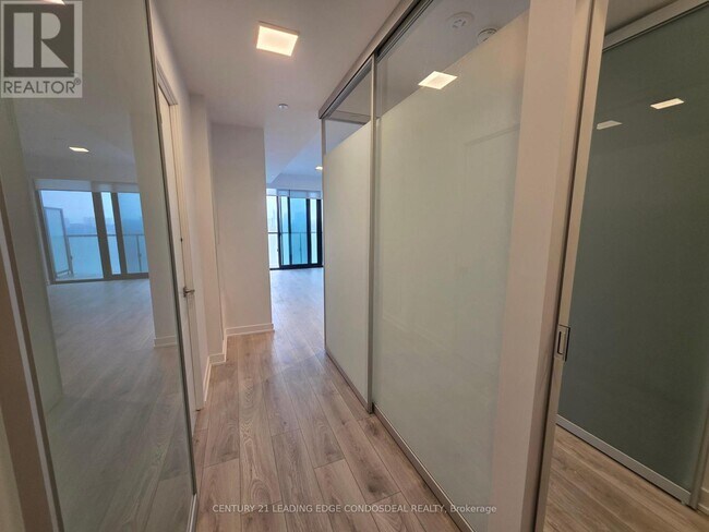 Photo - 29 Green Trail Court Unité 1902