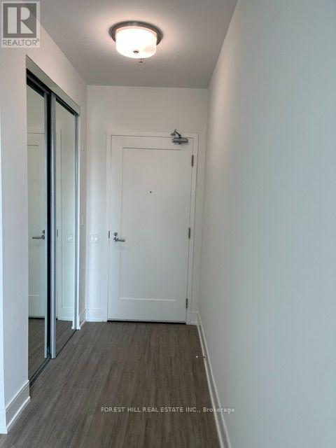 Photo - 310 Tweedsmuir Ave