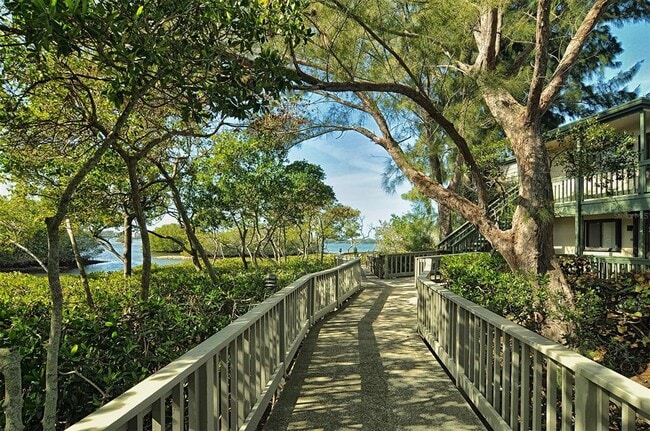 Photo - 1608 Bayhouse Point Dr Unit GL304