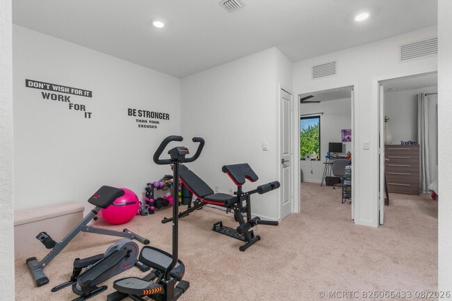 Photo - 527 NW 17th St