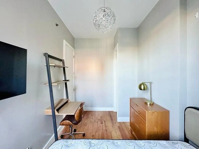 Photo - Furnished room/NOT APARTMENT Unit 1A