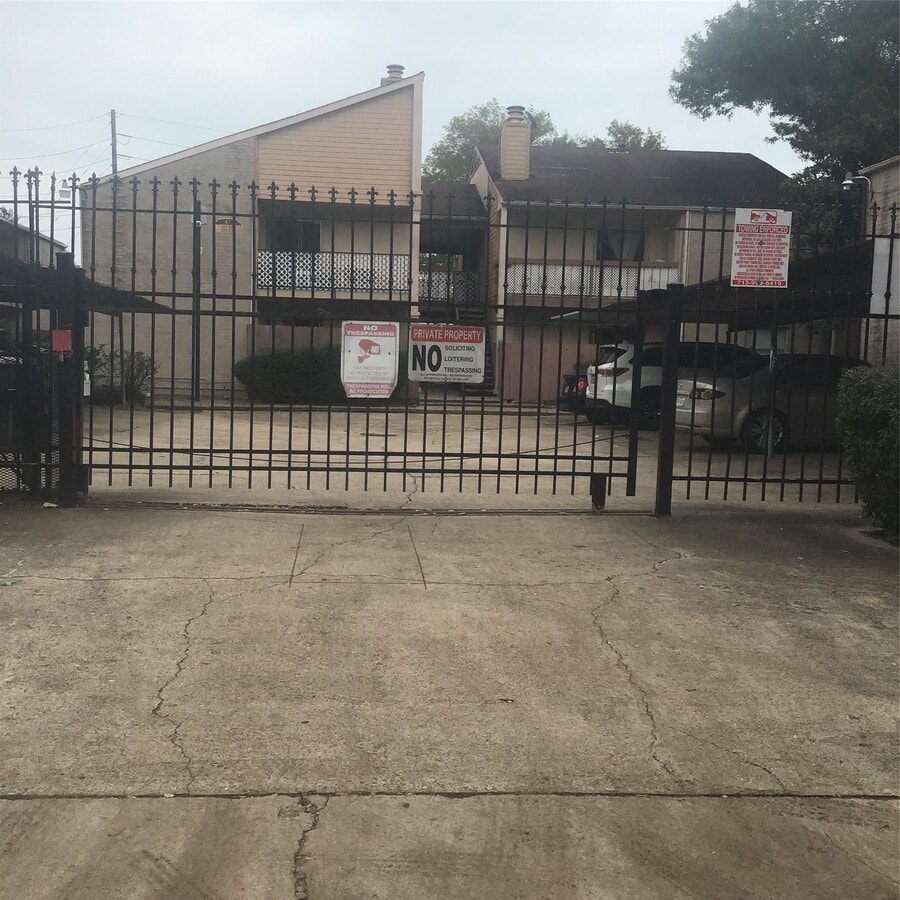 Photo - 10203 Forum Park Dr