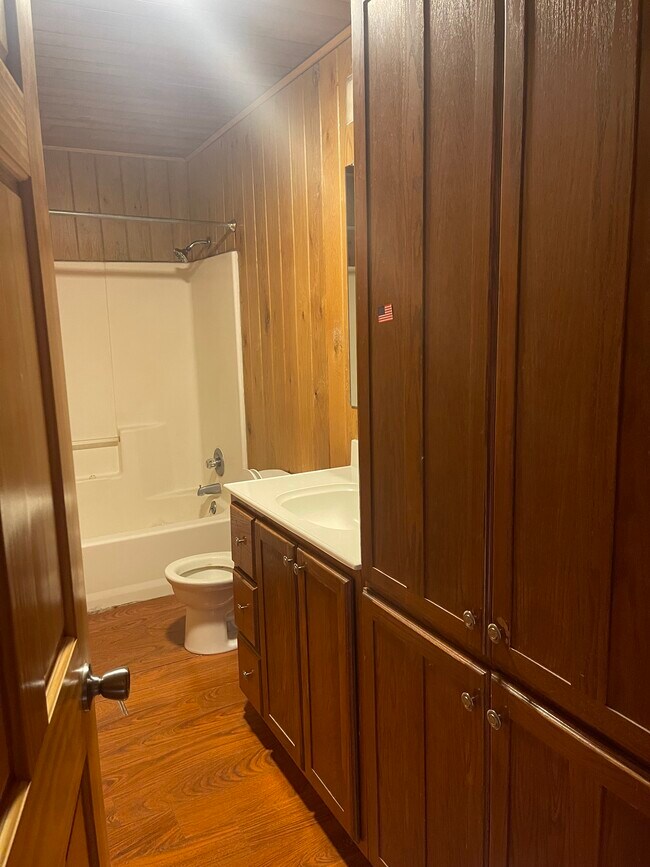 22 Roberts Ln Townhome Townhome Rental in Gallipolis OH