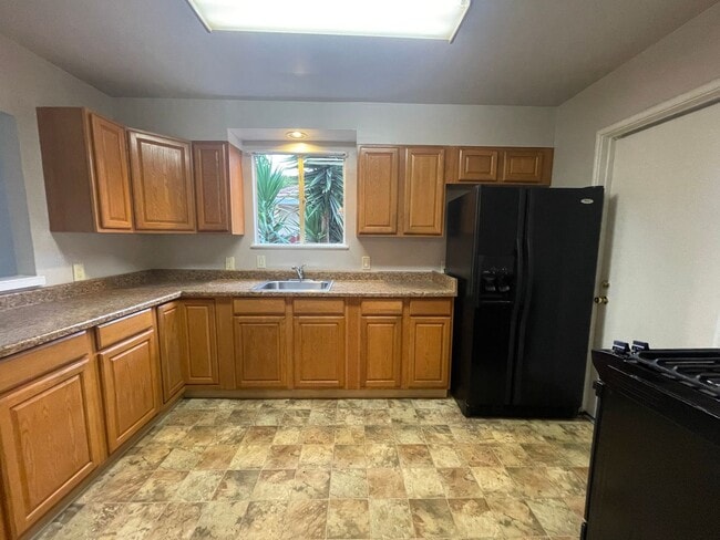 Photo - MUST SEE! BEAUTIFUL 3 BEDROOM 2 BATH HOME IN HAYWARD CA!!!