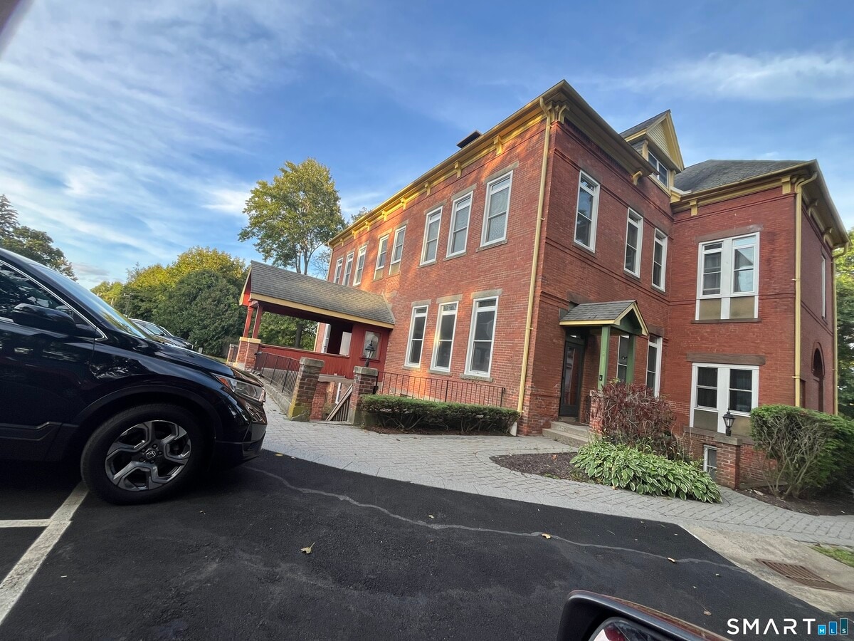 Photo - 58 Woodley Ct Unidad 13