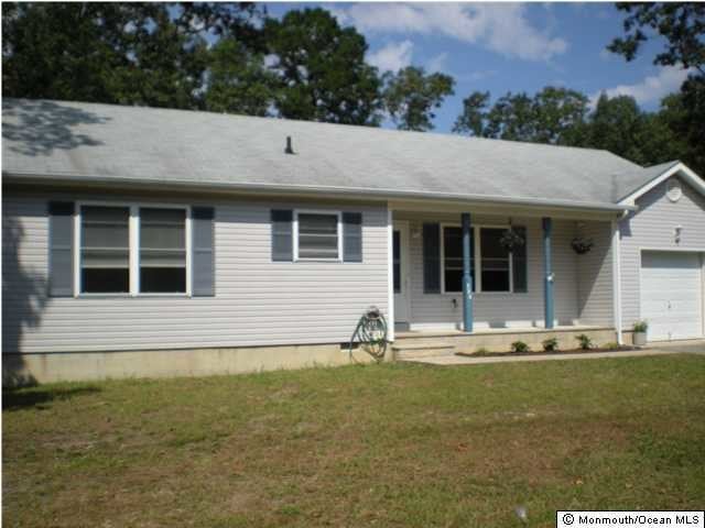 Photo - 328 Raymond Rd House