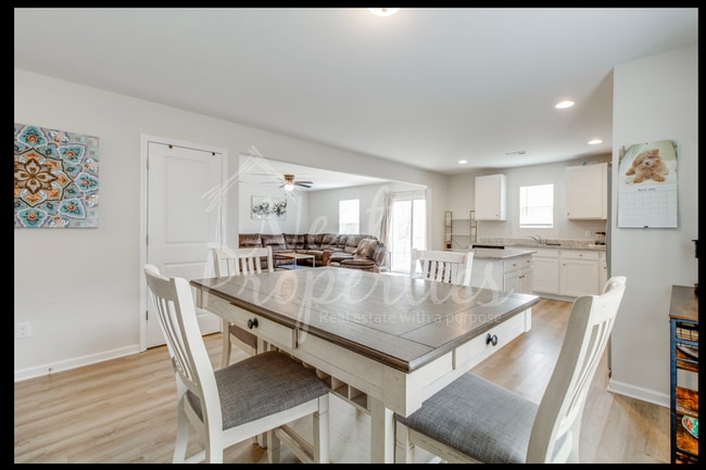 Photo - 1508 Bradley Rd