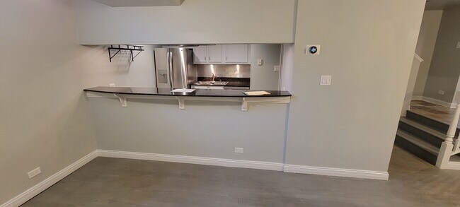 Kitchen Island - 4938 S Drexel Blvd