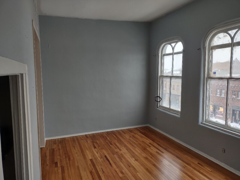 Photo - 105 2nd St E Unit Apartment 3