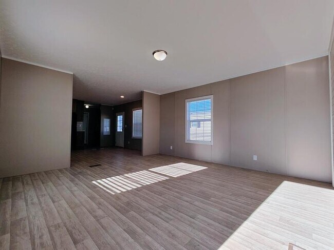 Photo - 4609 Rainbow Ln