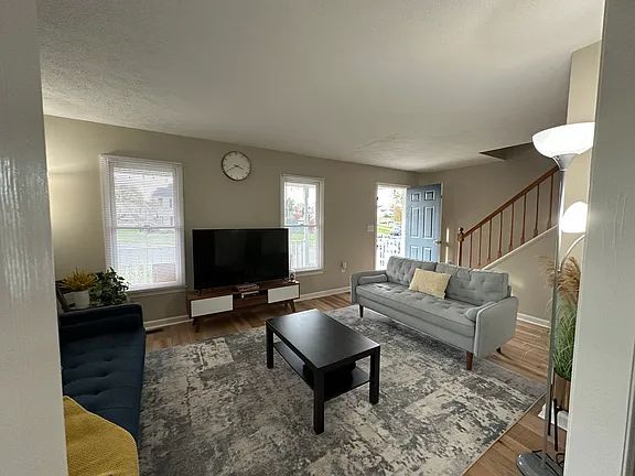 Photo - 2013 Mosley St