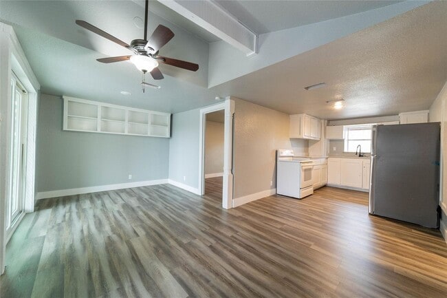 Photo - RARE RENTAL OPPORTUNITY ACROSS FROM LAKE WORTH