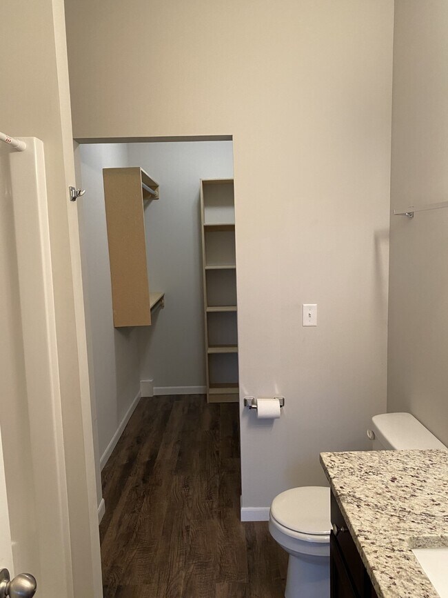 Photo - 1612 E Horstmann Ct