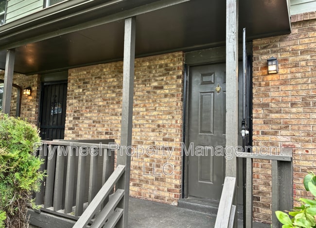 Photo - 780 Garrison Dr