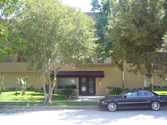 Photo - 11252 Peach Grove St