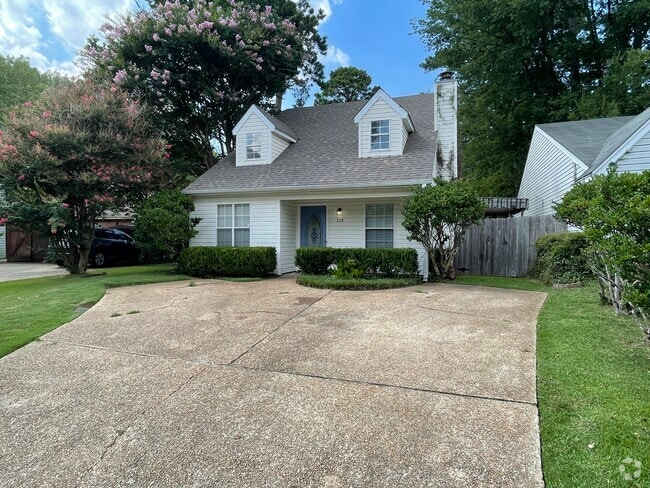 Building Photo - 338 N Grove Cir Rental
