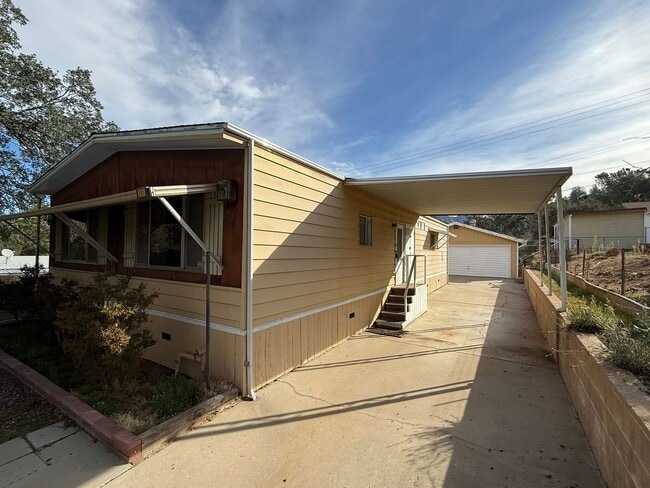 Photo - 101 Jones St