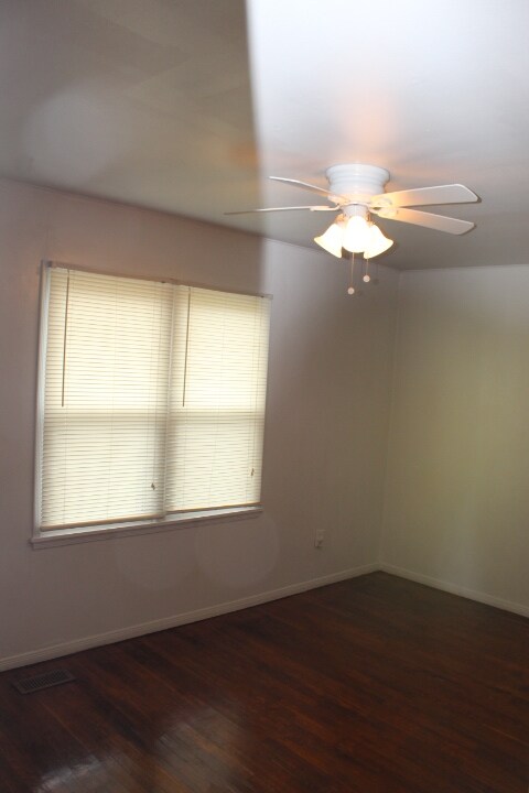 Photo - 1500 Carlisle Ct