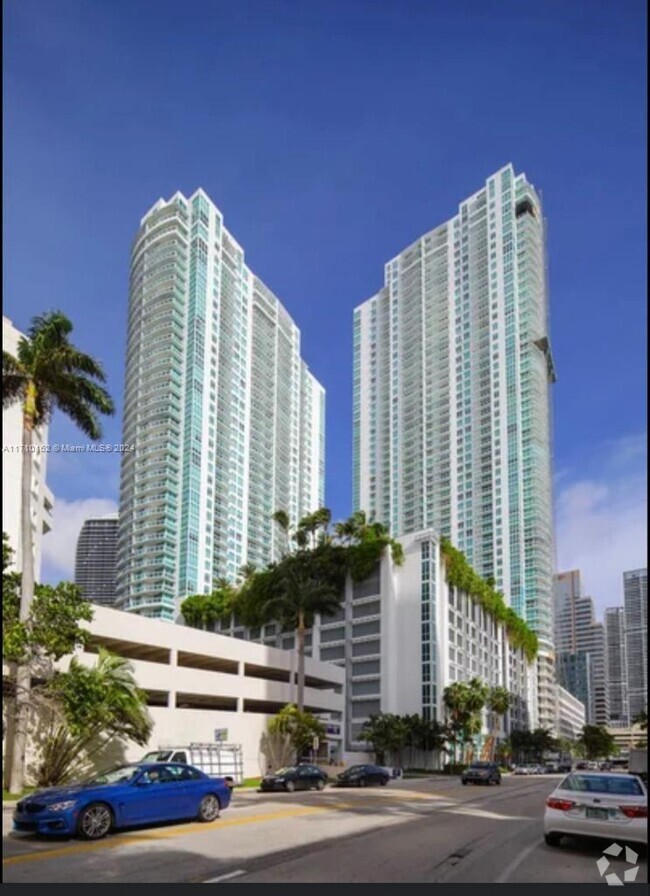 Building Photo - 950 Brickell Bay Dr Unit 701 Rental