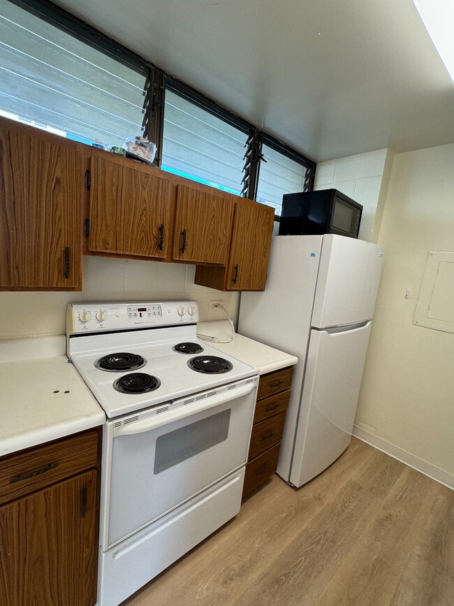 Photo - 1040 Kinau St
