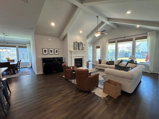 Photo - 276 Washington Dr