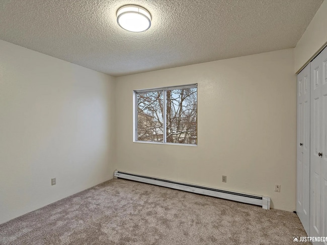 Photo - 907 W 27th Ave