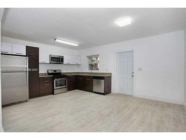 Photo - 1125 9th St Apartamento Unidad 1