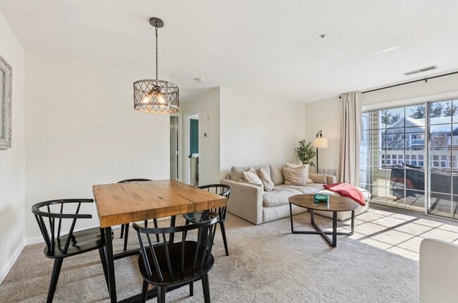 Photo - 1310 Sheridan Pl Unit 203