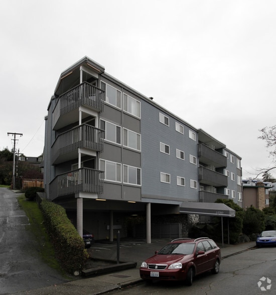Building Photo