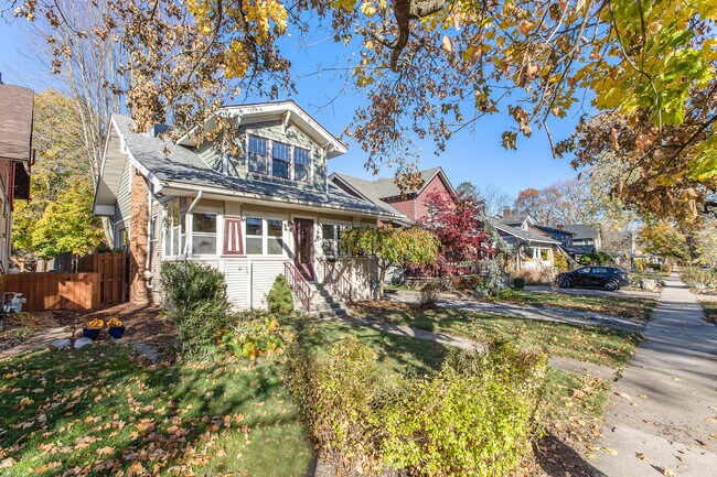 Photo - 1408 W Washington St
