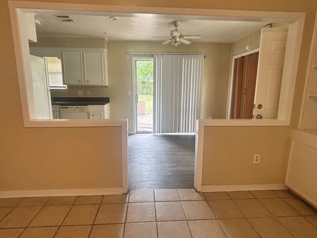 Photo - 2452 Oak Grove Ln
