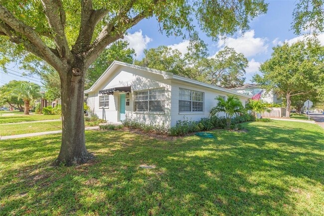 Photo - 3401 W San Pedro St