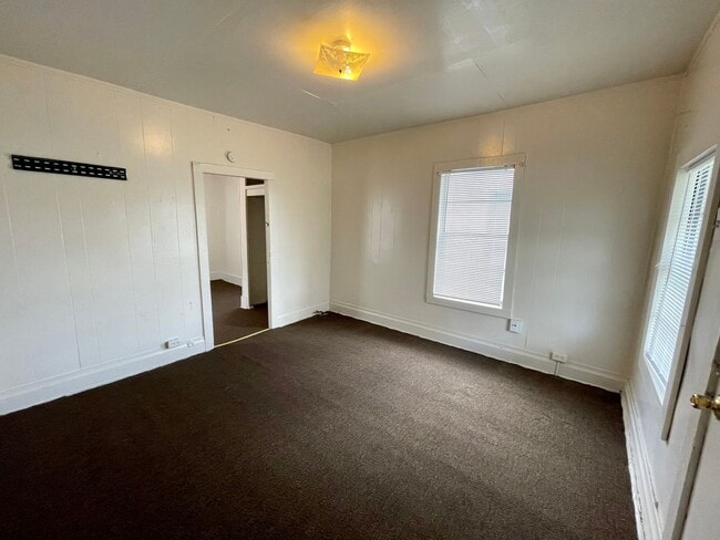 Photo - 840 Peach Ave