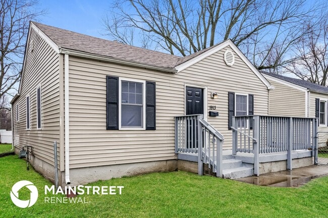 Photo - 1913 Beech St