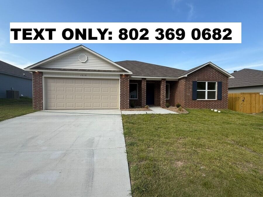 Photo - 1151 Meadows Dr House