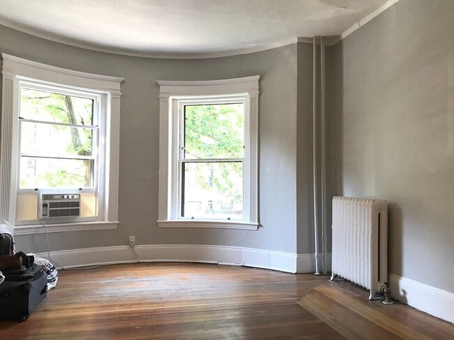 Photo - 24 Peterborough St Unit 3