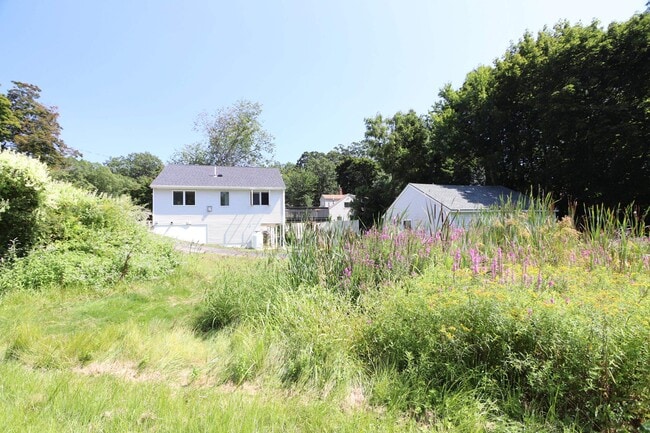 22.5 Whipple Rd