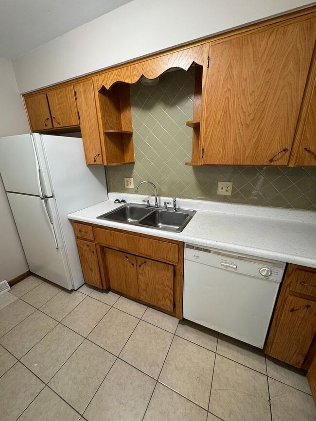 Photo - 1903-1909 W 33rd St Unit 1909 W 33rd St