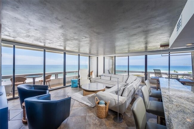 Building Photo - 5400 Ocean Blvd Unit 10-02