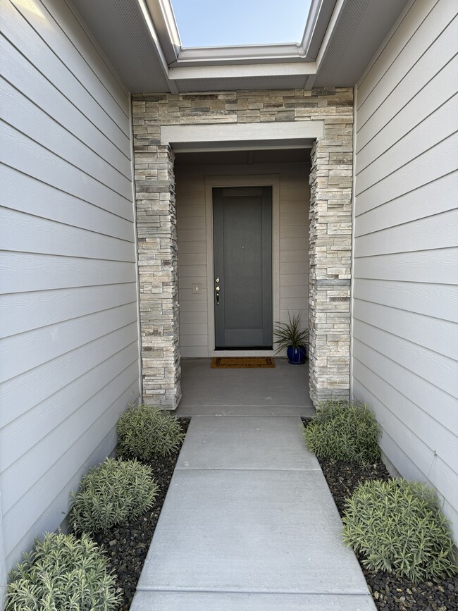 Photo - 15350 Blue Pinion Ave