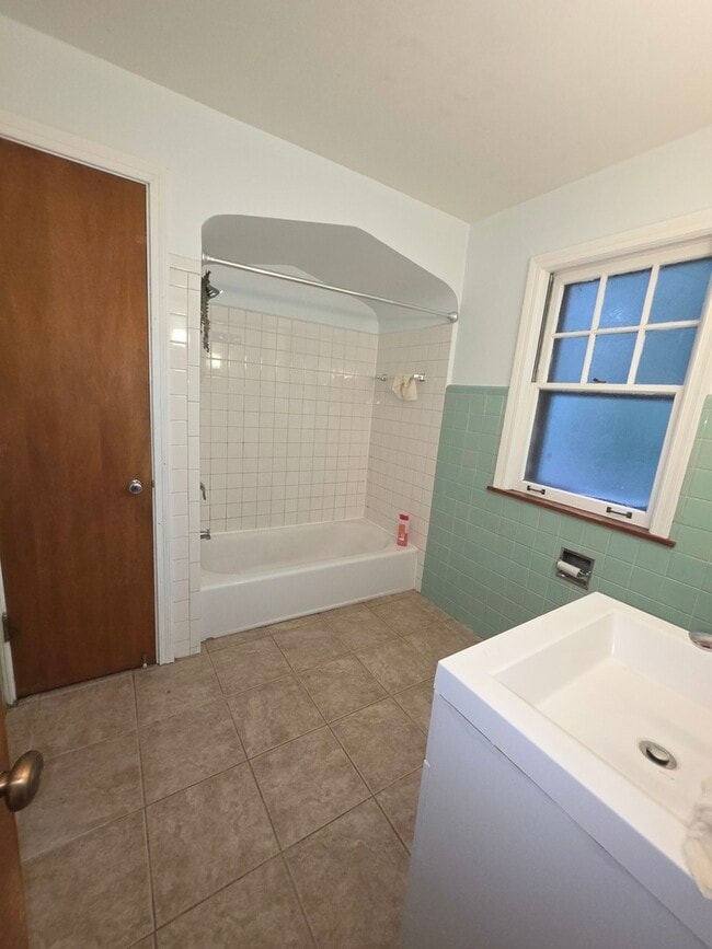 Photo - 10763 S Longwood Dr