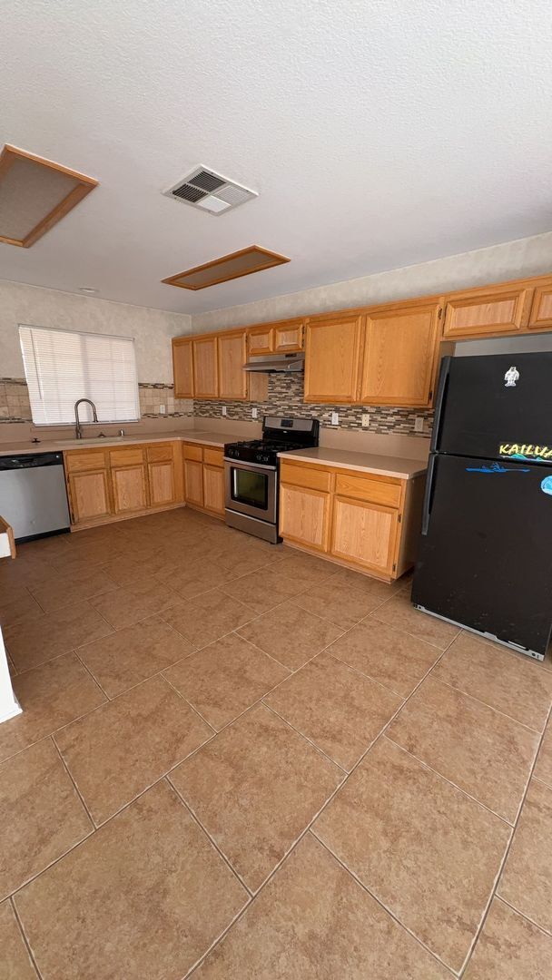 14453 Queen Valley Rd